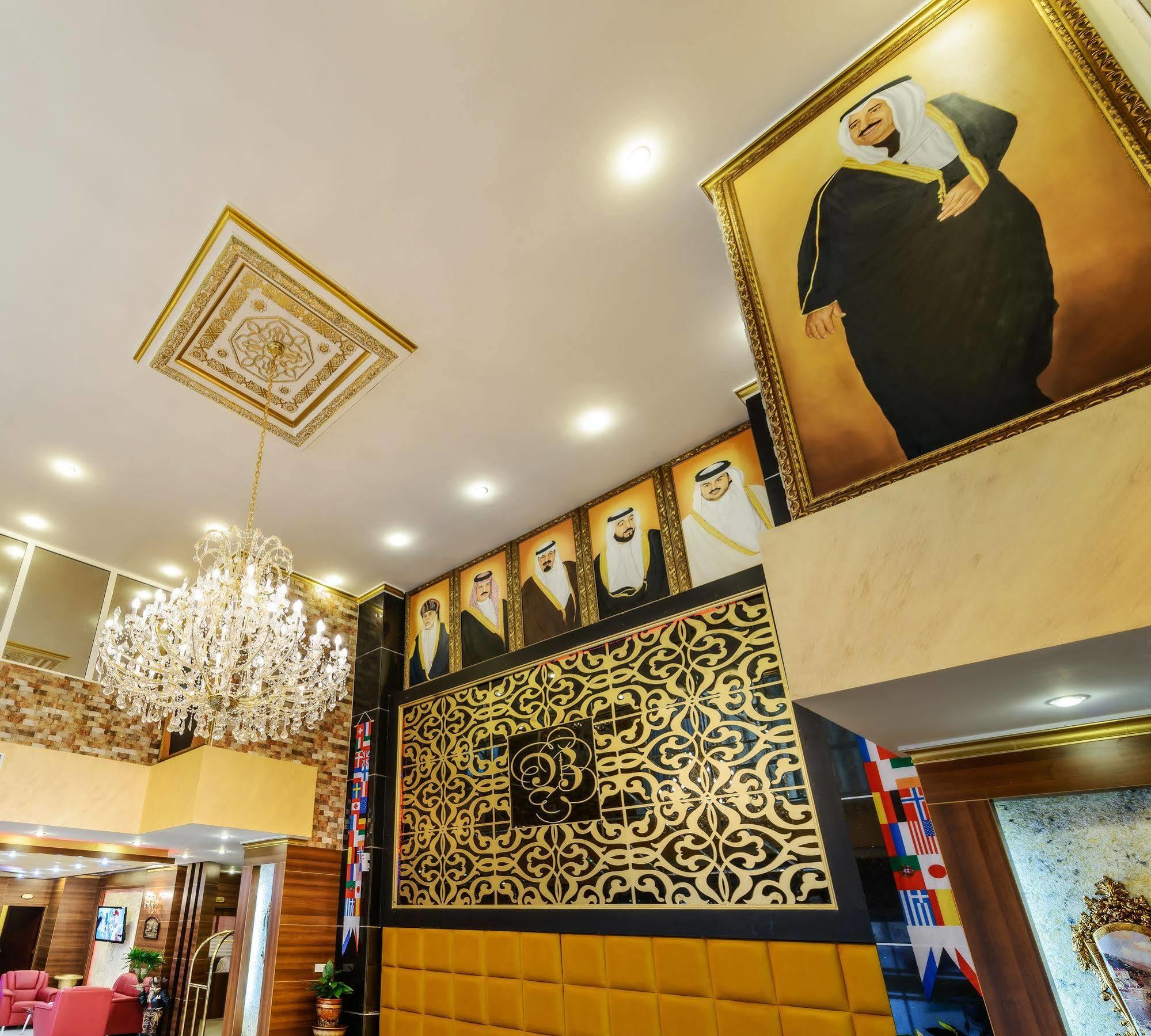 Bravo Royal Hotel Suites Kuwait City Esterno foto