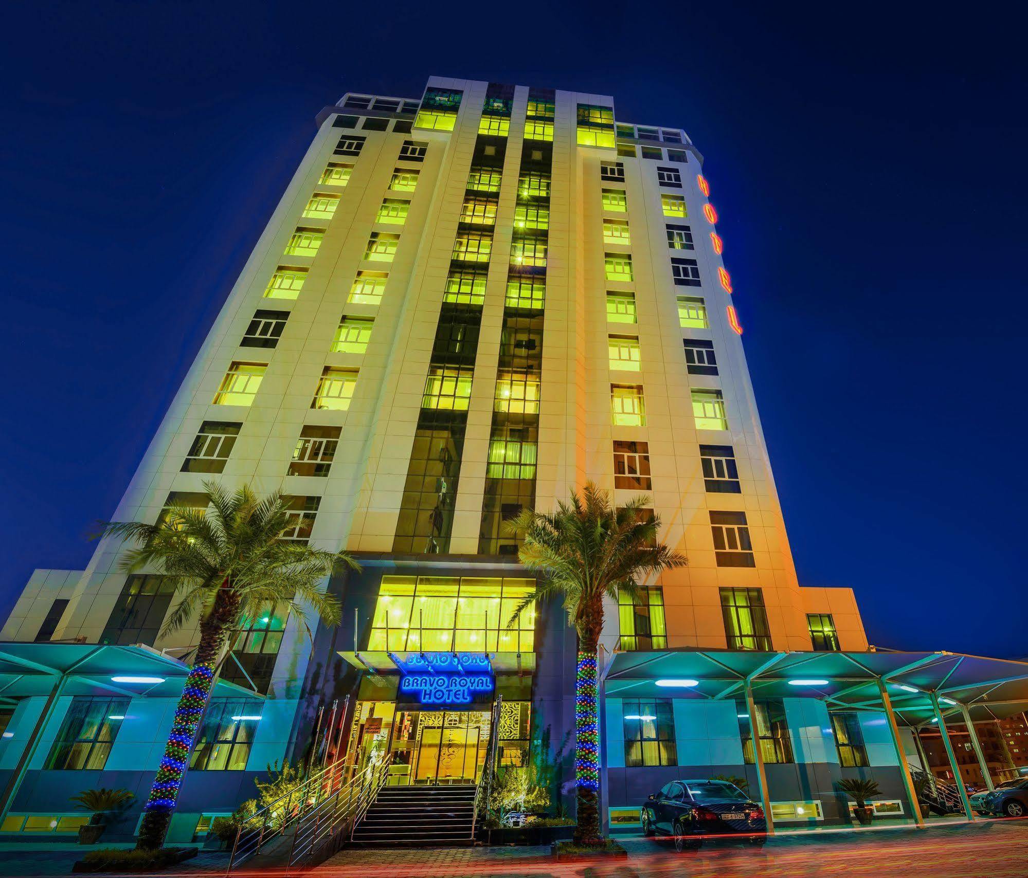 Bravo Royal Hotel Suites Kuwait City Esterno foto